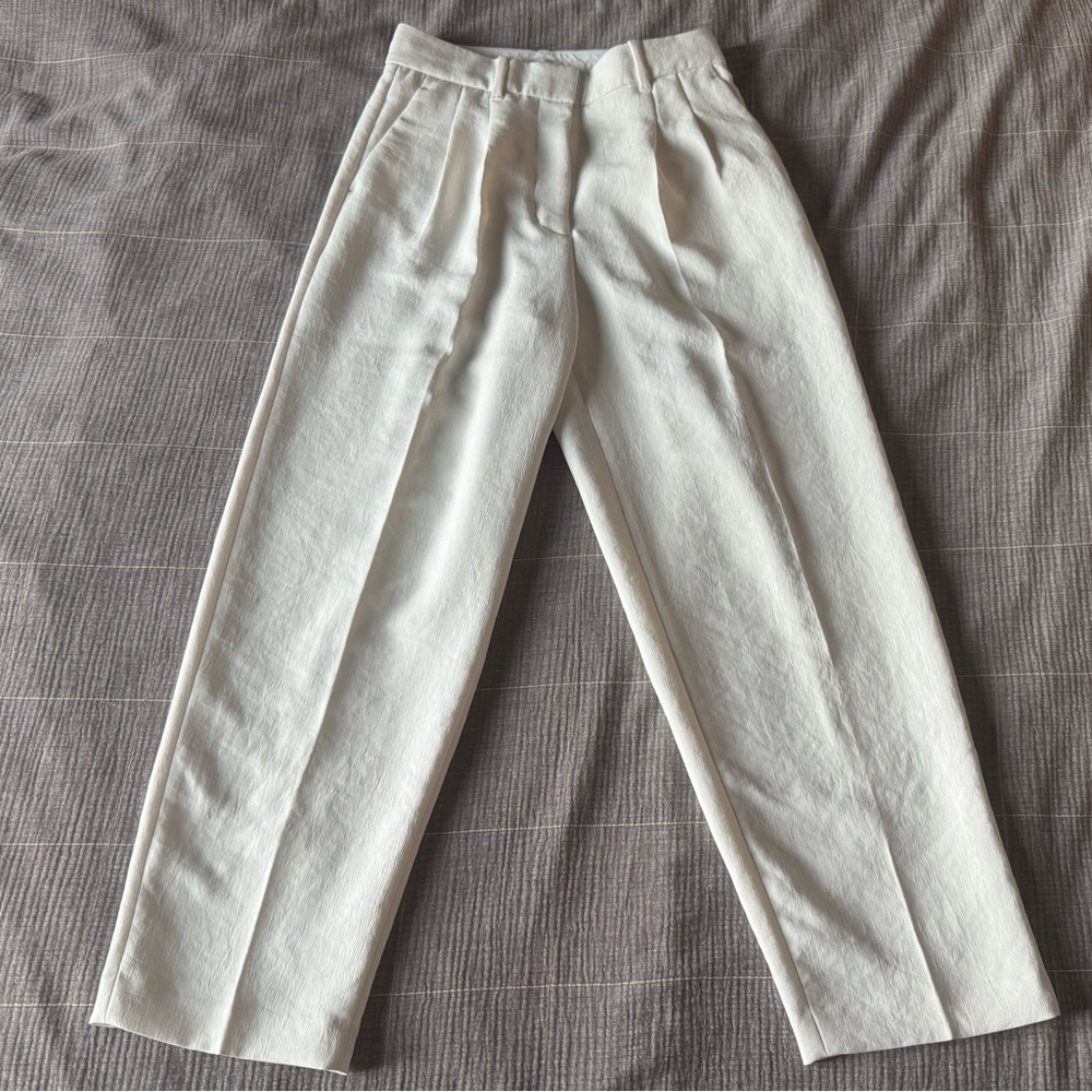 Aritzia Wilfred pants